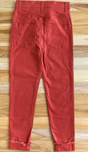 Load image into Gallery viewer, Coral Capri Jeans
